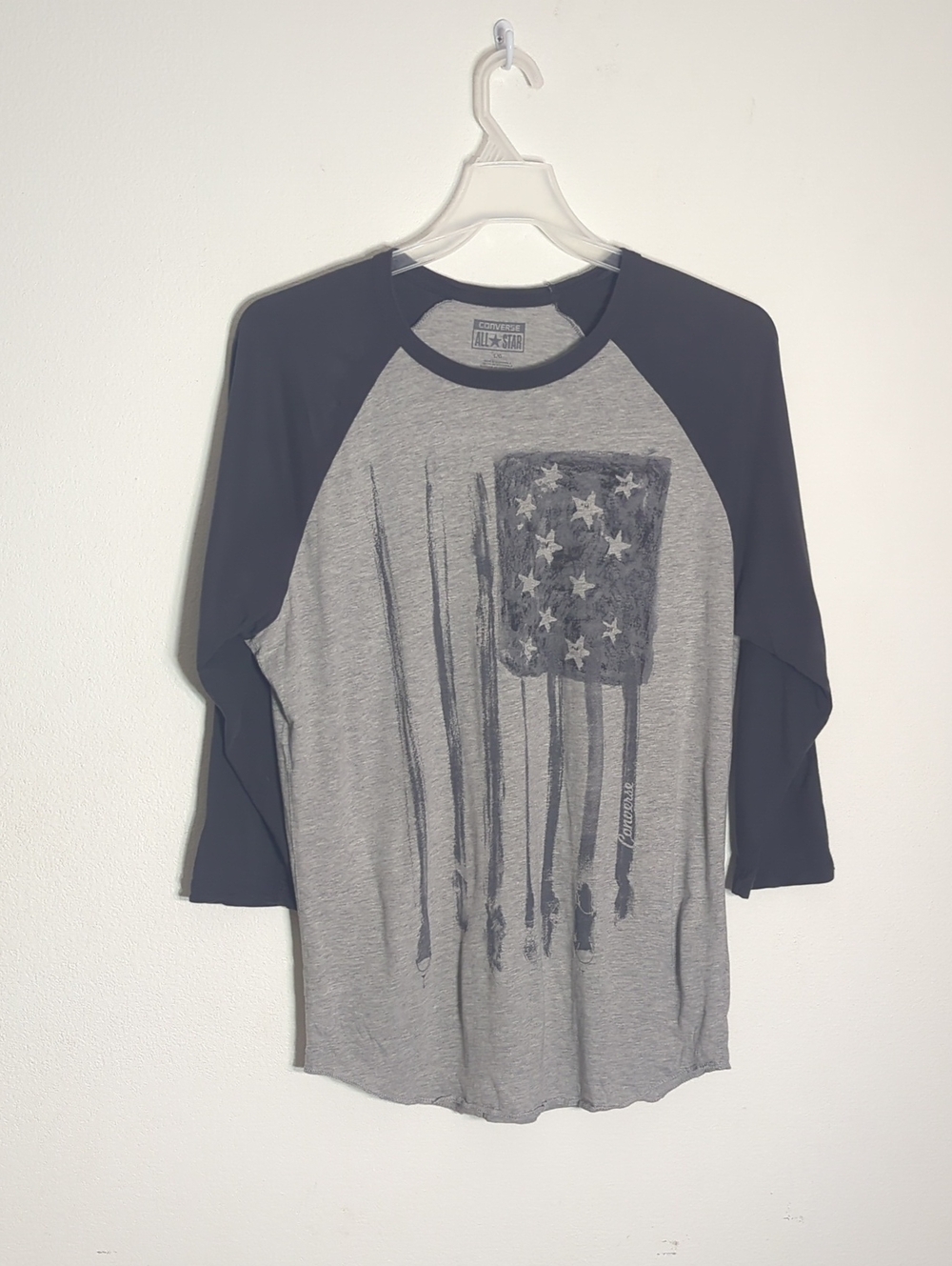 Converse Mens Raglan Sleeve Baseball Shirt American Flag Chuck Taylors Large